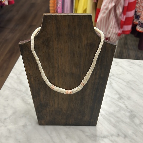 Vintage Pink Puka Shell Necklace Puka Shell Necklace and Puka Shell Bracelet - Picture 4 of 10